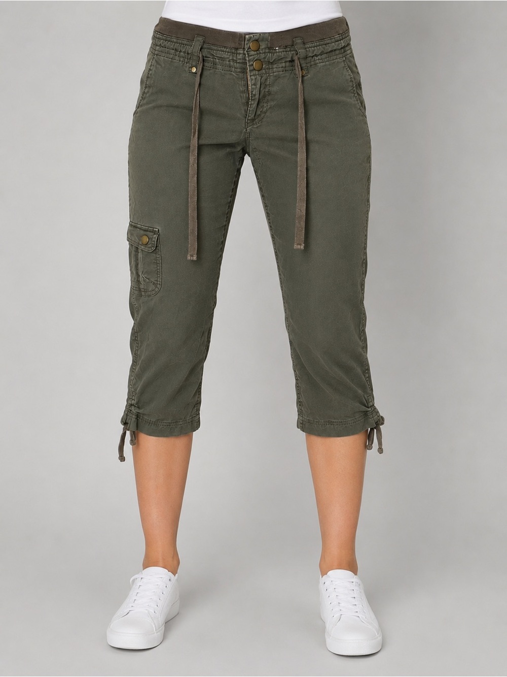 Revolution Olive Green Cargo Capri Pants Size 2 Stretch Cotton